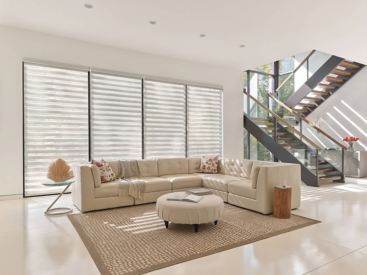 Hunter Douglas Vignette® Roman Shades near Roseburg, Oregon (OR)